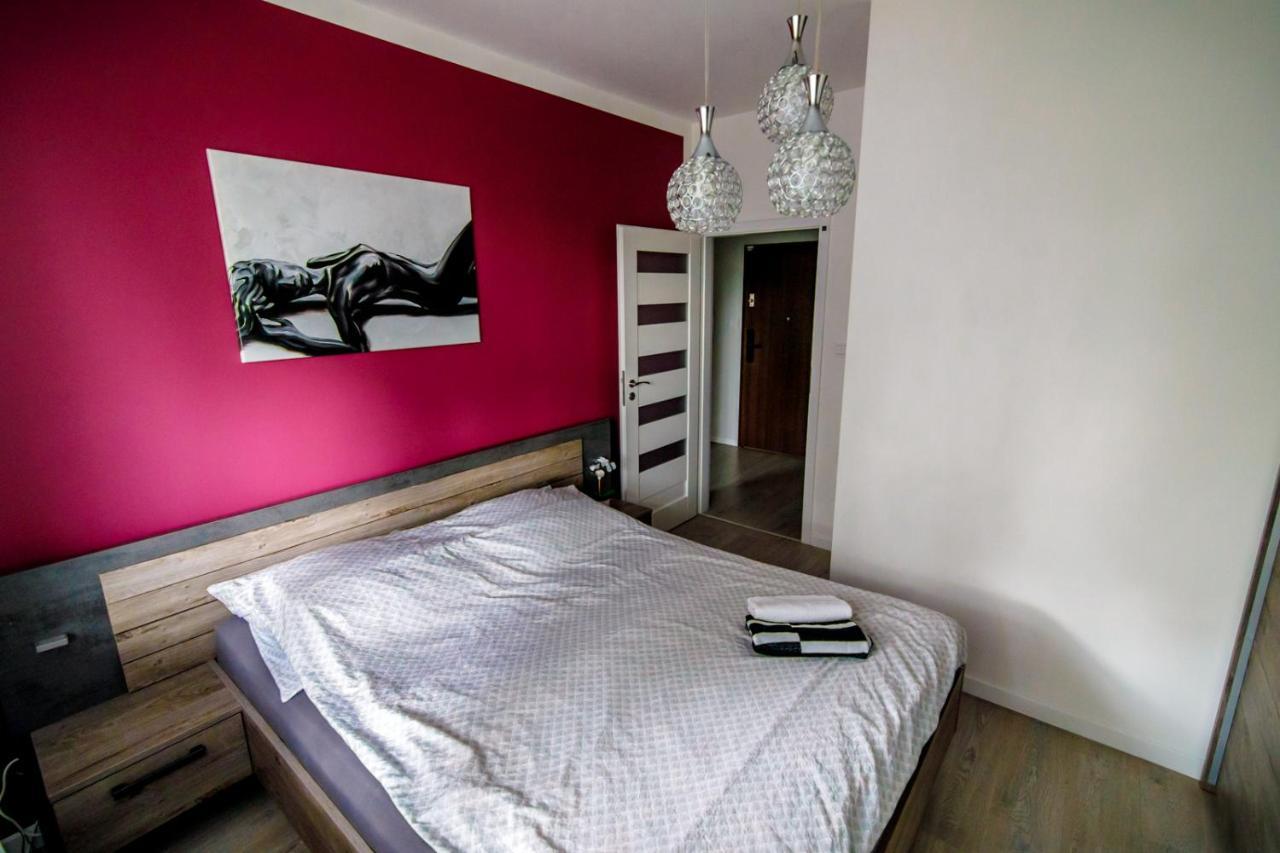 Apartament White Apartment อิวาวา ภายนอก รูปภาพ